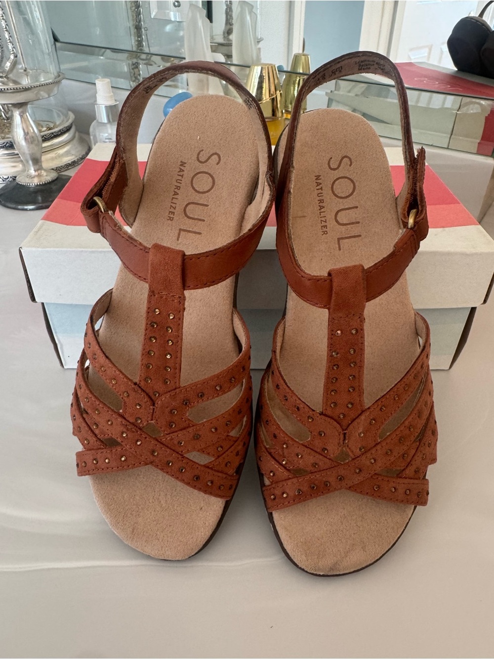 Naturalizer Brown Suede Studded T-Strap Slingback Sandals US 6.5 M